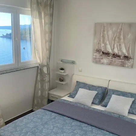Adria Apartmani Karlobag Exterior photo